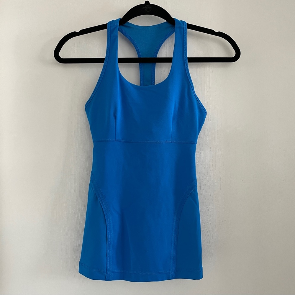 Lululemon Power Up Tank in Beaming Blue Size 4